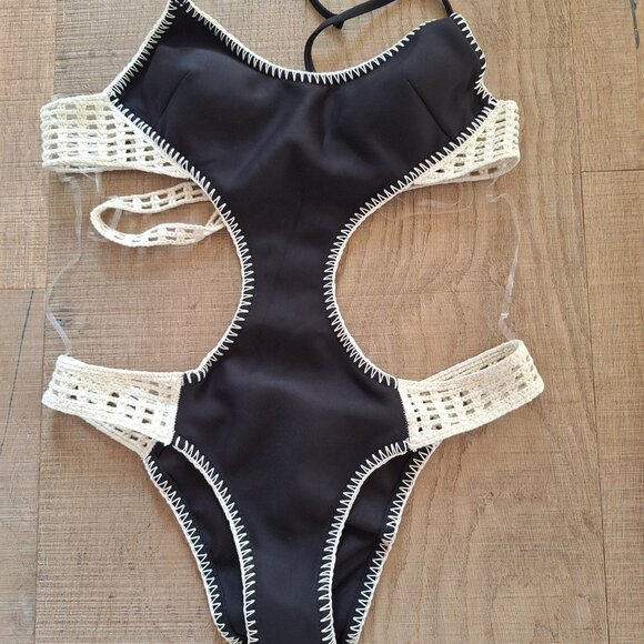 Archives Crochet Scuba Cheeky Monokini One-Piece Swimsuit - Picture 2 of 2